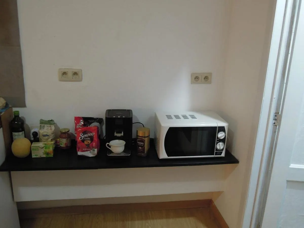 Apartamento Fertile Charleroi 0*,  Bélgica